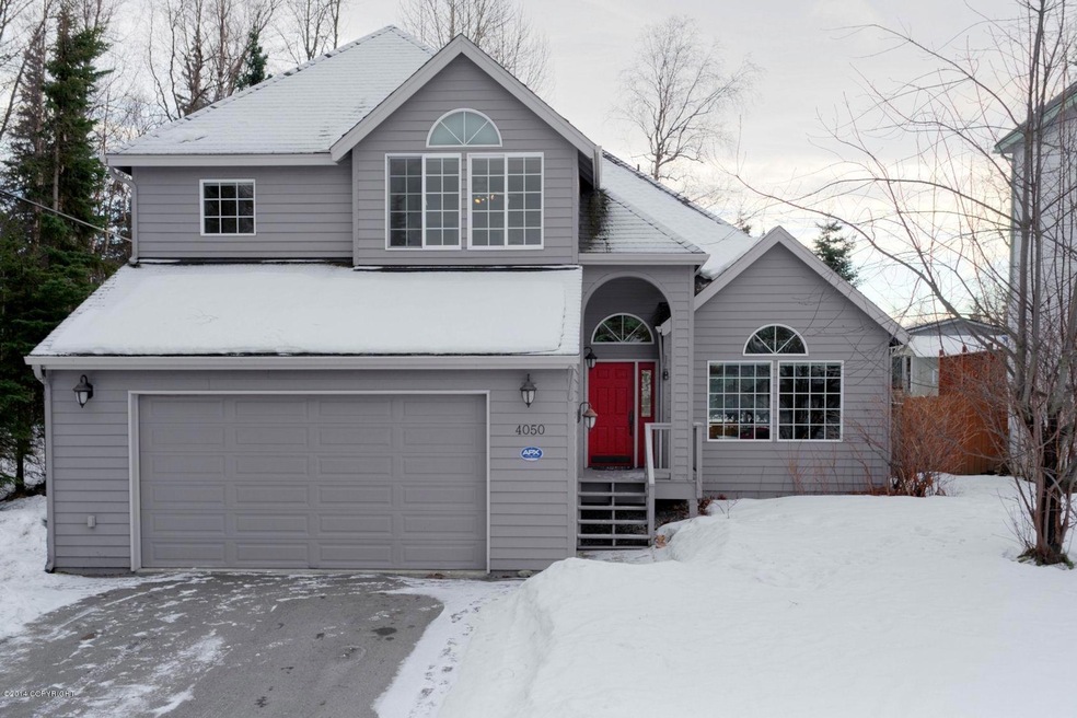 Lovely Home w/Trees Surrounding 2 sides