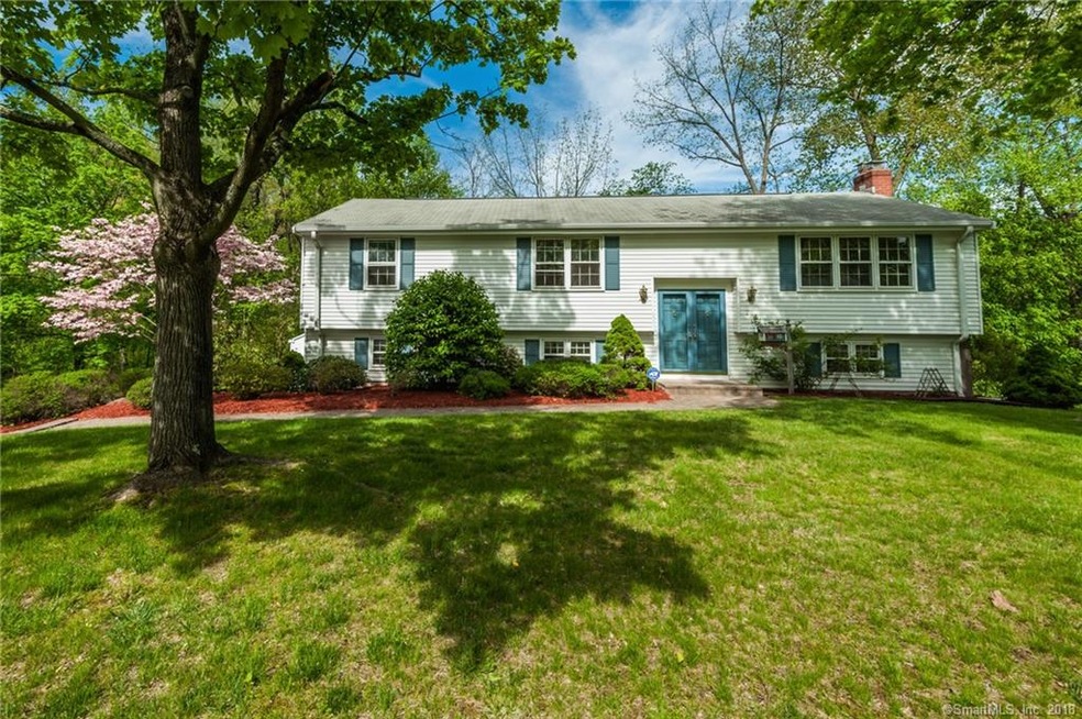 20 Timber Ln, Windsor, CT 06095 - photo 1