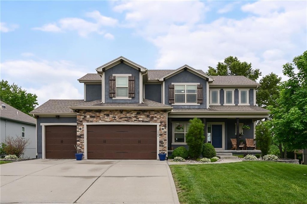 1540 SW 41st St, Lees Summit, MO 64082 - photo 1