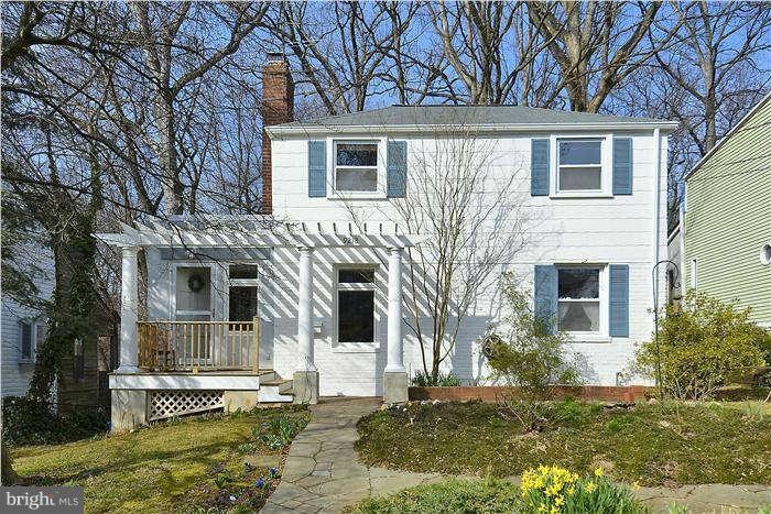 9218 Long Branch Pkwy, Silver Spring, MD 20901 - photo 1