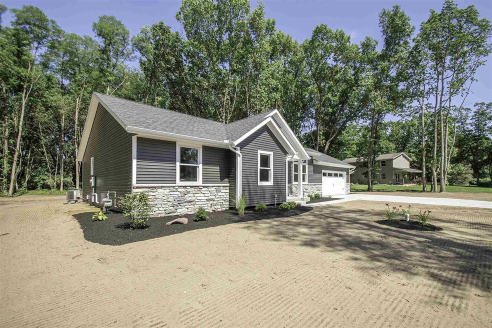 56614 Vía Pisa, Elkhart, IN 46516 - photo 1