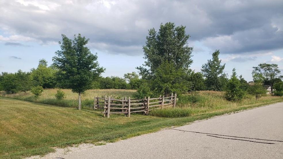 LOT 6 IMAGE