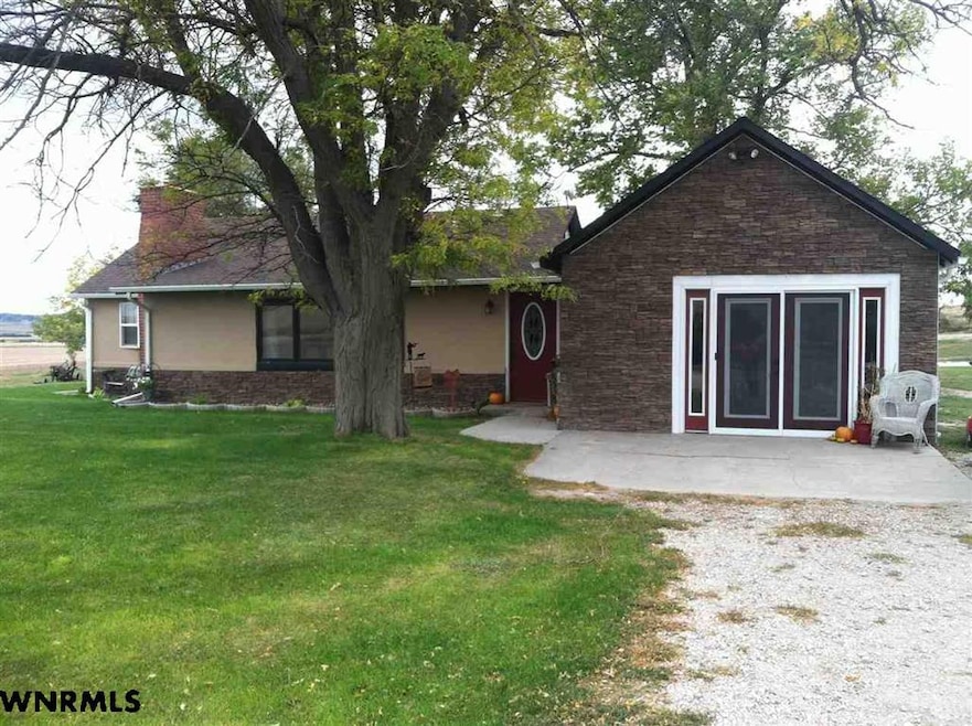 190037 Rabbit Ln, Gering, NE 69341 - photo 1