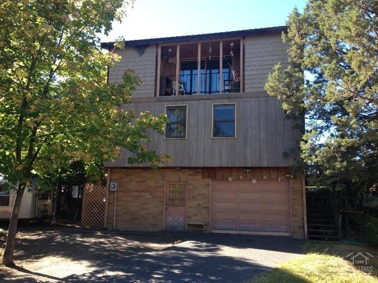 2243 NW Hill St, Bend, OR 97701 - photo 1