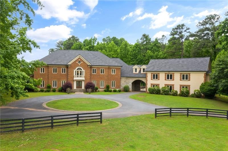 12635 Etris Rd, Roswell, GA 30075 - photo 1