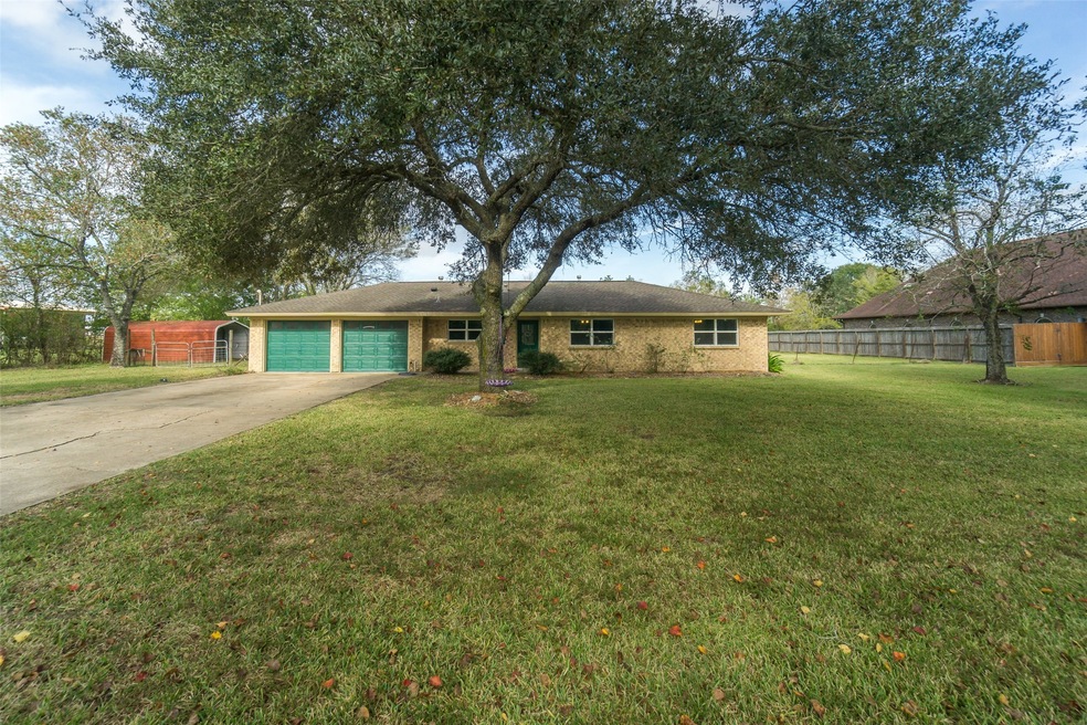 1242 County Road 857, Alvin, TX 77511 - photo 1