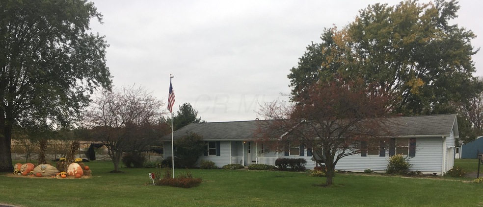 23095 Bolender Pontius Rd, Circleville, OH 43113 - photo 1