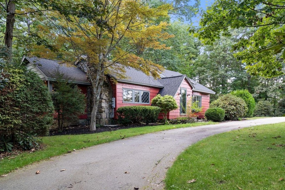 64 Bypass 28, Derry, NH 03038 - photo 1