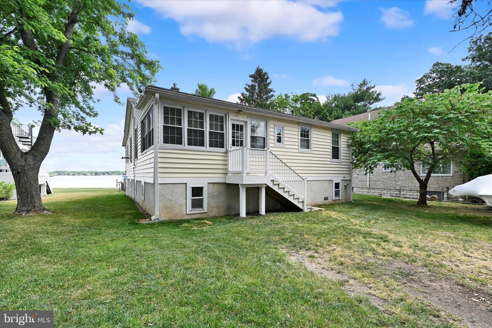 1919 Wilson Point Rd, Middle River, MD 21220 - photo 1