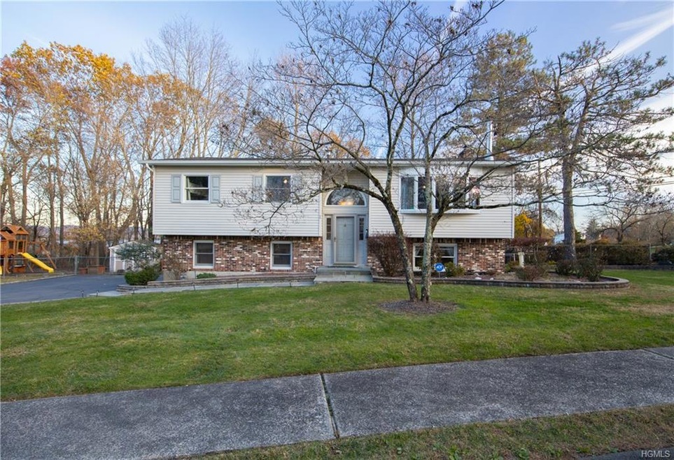 1 Riverview Ct, Stony Point, NY 10980 - photo 1