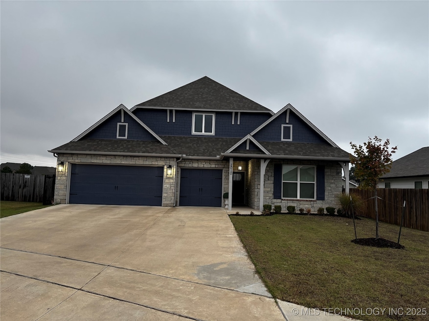 2010 W Fredericksburg Ct, Broken Arrow, OK 74011 - photo 1