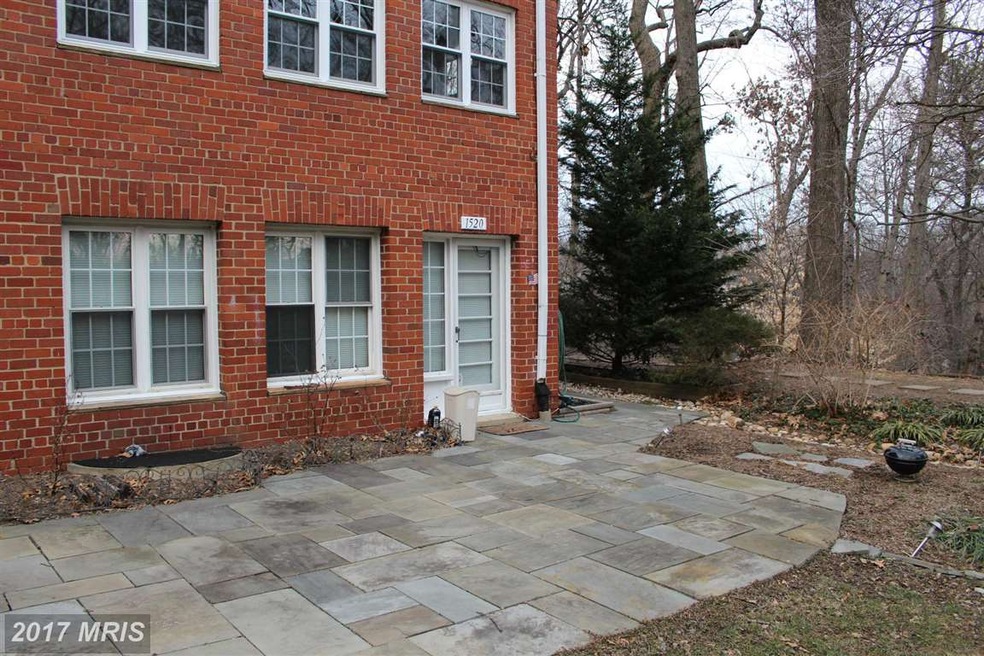 1520 Mount Eagle Place unit N/A, Alexandria, VA 22302 - photo 1