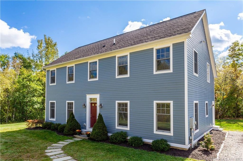 Saltbox Colonial home