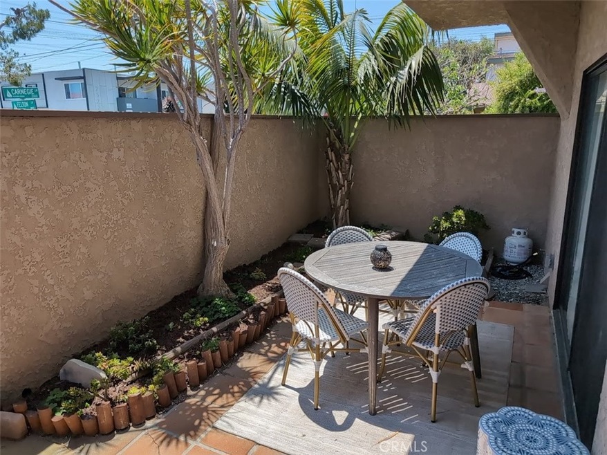 2601 Carnegie Ln unit 1, Redondo Beach, CA 90278 - photo 1
