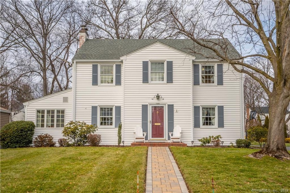 10 Westmoreland Dr, West Hartford, CT 06117 - photo 1