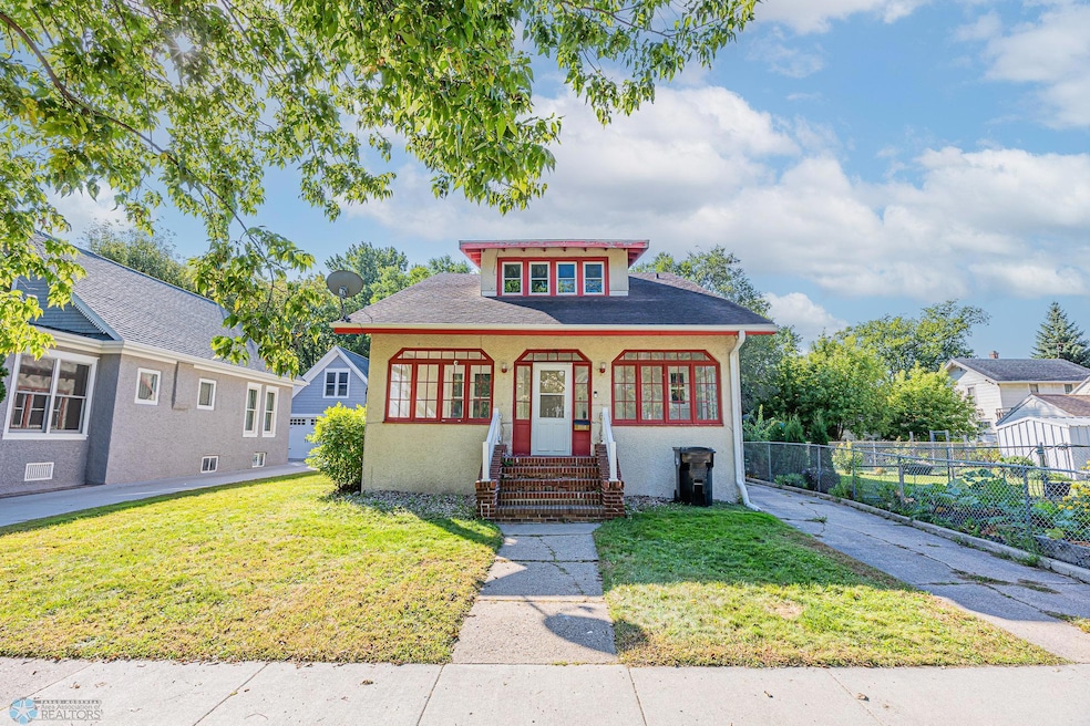 1118 8th Ave S Fargo.jpg