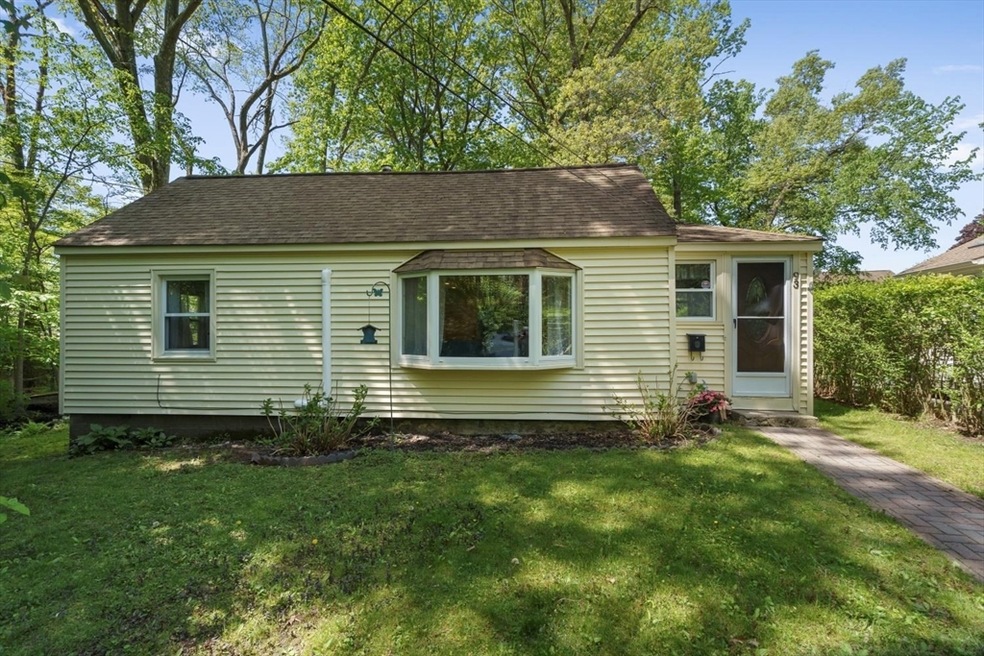 93 Chicopee St, Worcester, MA 01602 - photo 1