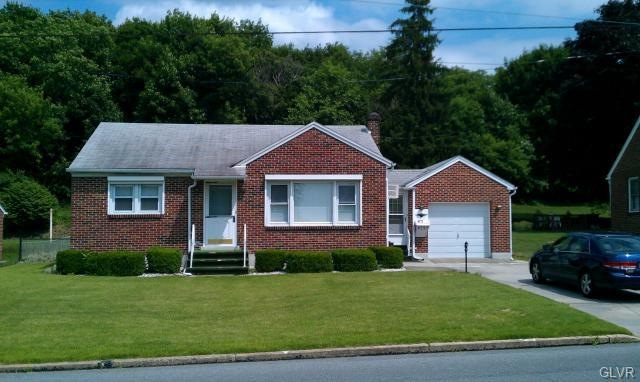 4225 Roosevelt St, Whitehall, PA 18052 - photo 1