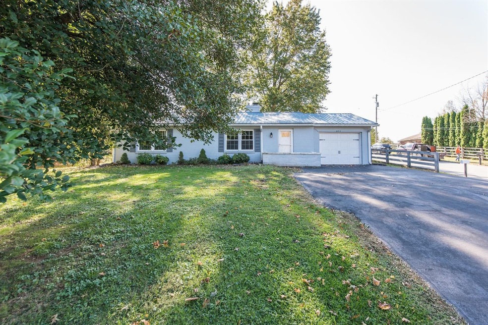 2213 Leestown Rd, Frankfort, KY 40601 - photo 1