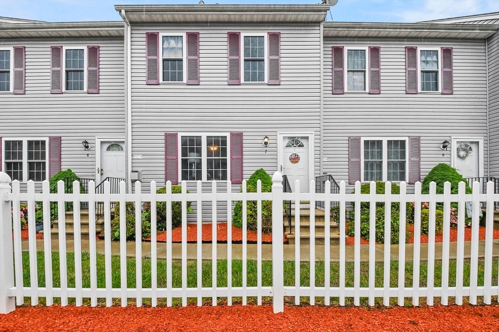 5239 N Main St unit 7, Fall River, MA 02720 - photo 1