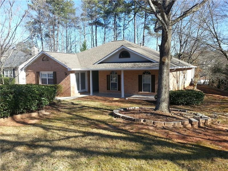 10705 Mortons Cir, Alpharetta, GA 30022 - photo 1