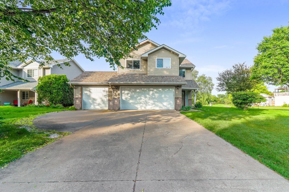 Sold $363,500 • Co-Listing Agent