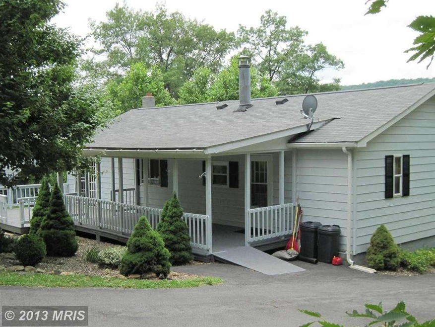 124 Peach Tree Ln, Keyser, WV 26726 - photo 1
