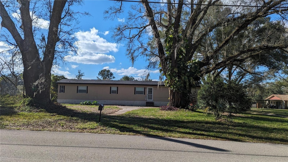 7849 Forbes Rd, Zephyrhills, FL 33540 - photo 1