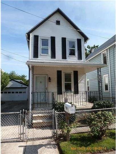 409 Front St, Essington, PA 19029 - photo 1