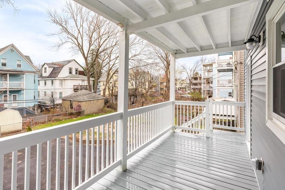 52 Lithgow St unit 3, Dorchester Center, MA 02124 - photo 1