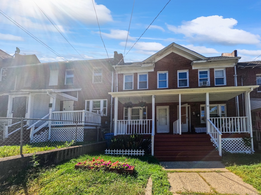 unlisted-address, Waterbury, CT 06704 - photo 1