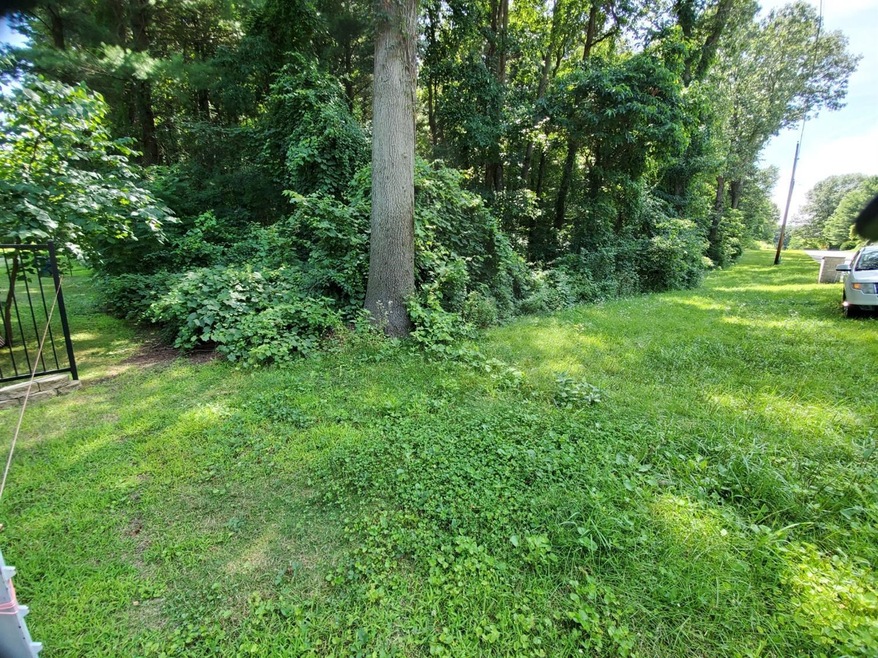 1156 E 600 N, La Porte, IN 46350 - photo 1