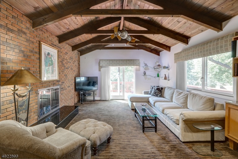 20 Tilden Ct, Livingston, NJ 07039 - photo 1