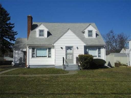 332 Coburn Ave, Worcester, MA 01604 - photo 1