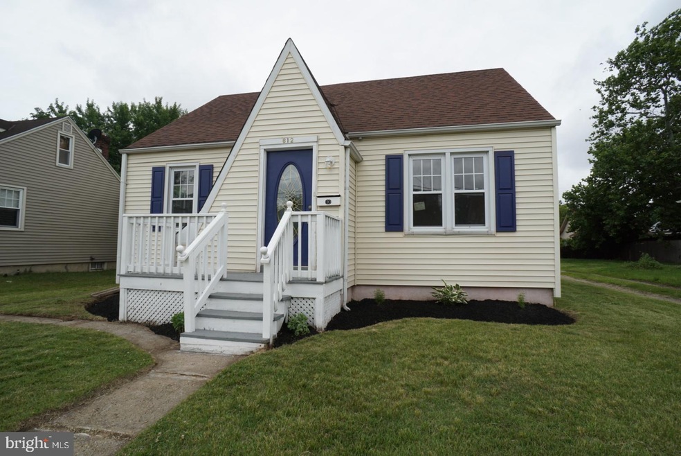 612 Mantua Ave, Paulsboro, NJ 08066 - photo 1