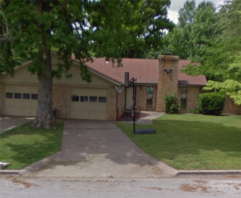 702 Kingswood Dr, Rogers, AR 72756 - photo 1