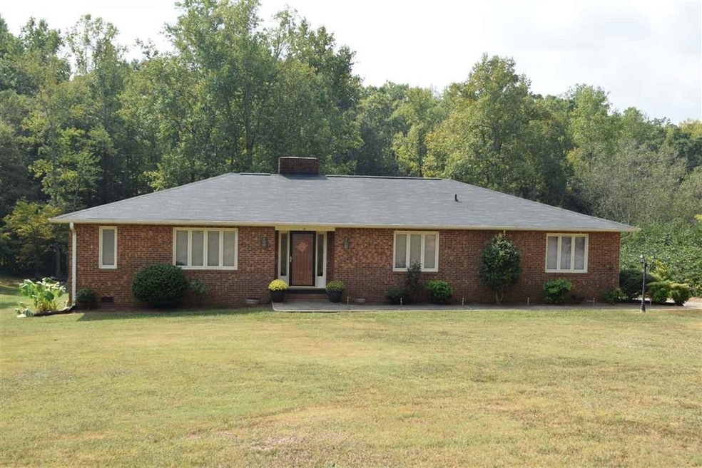 223 Hidden Acres Dr, Gaffney, SC 29341 - photo 1