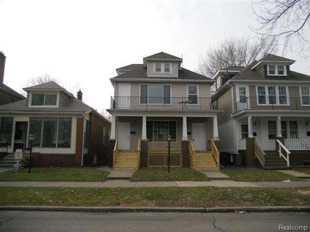 1045 WAYBURN