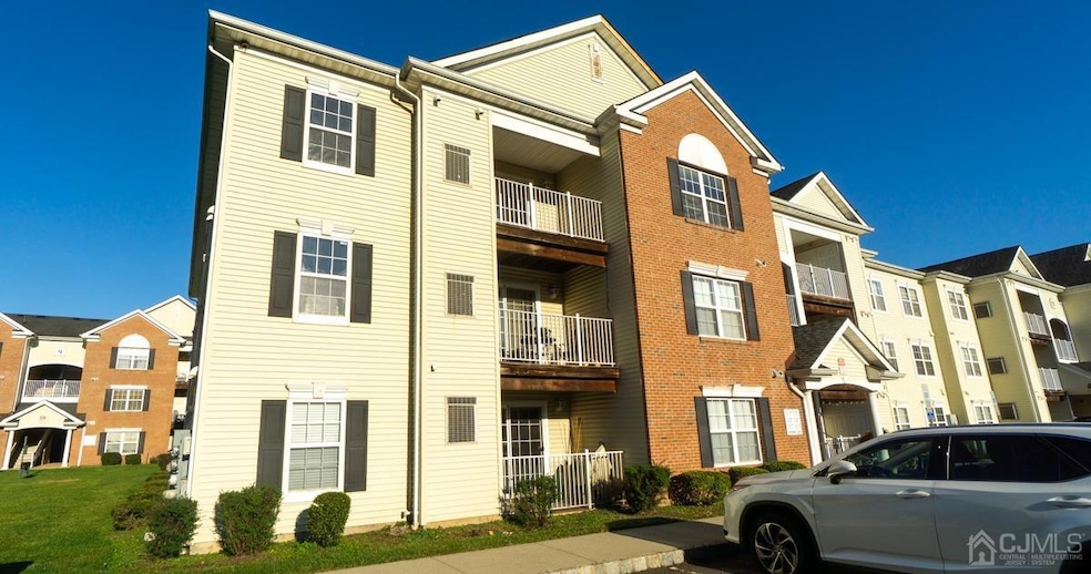 Sold $315,000 • Co-Listing Agent