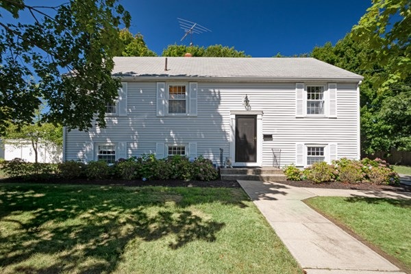 15 Donna Rd, South Weymouth, MA 02190 - photo 1