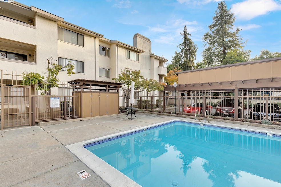 39993 Fremont Blvd unit 112, Fremont, CA 94538 - photo 1