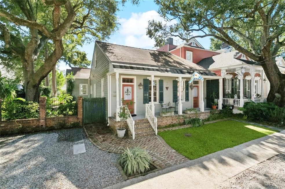 Under Contract $1,075,000