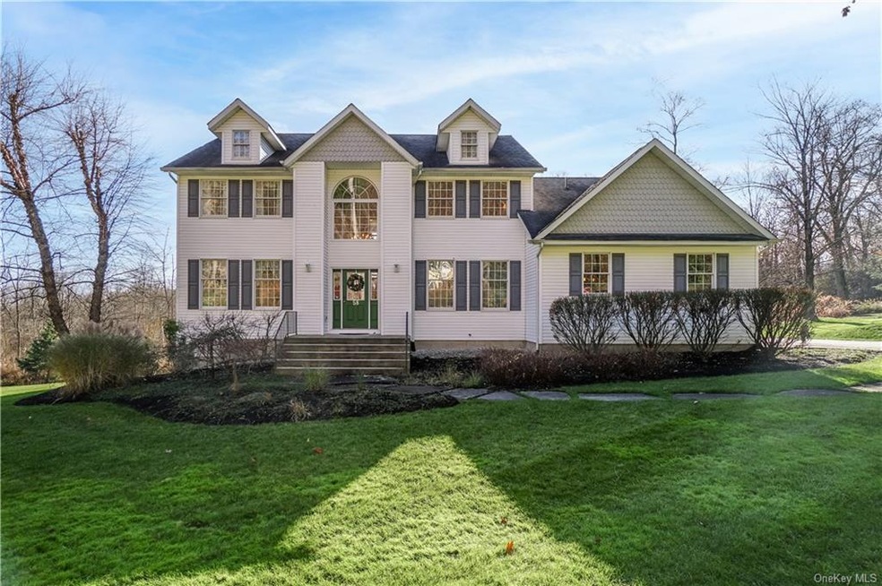 58 S Mountain Rd, New City, NY 10956 - photo 1