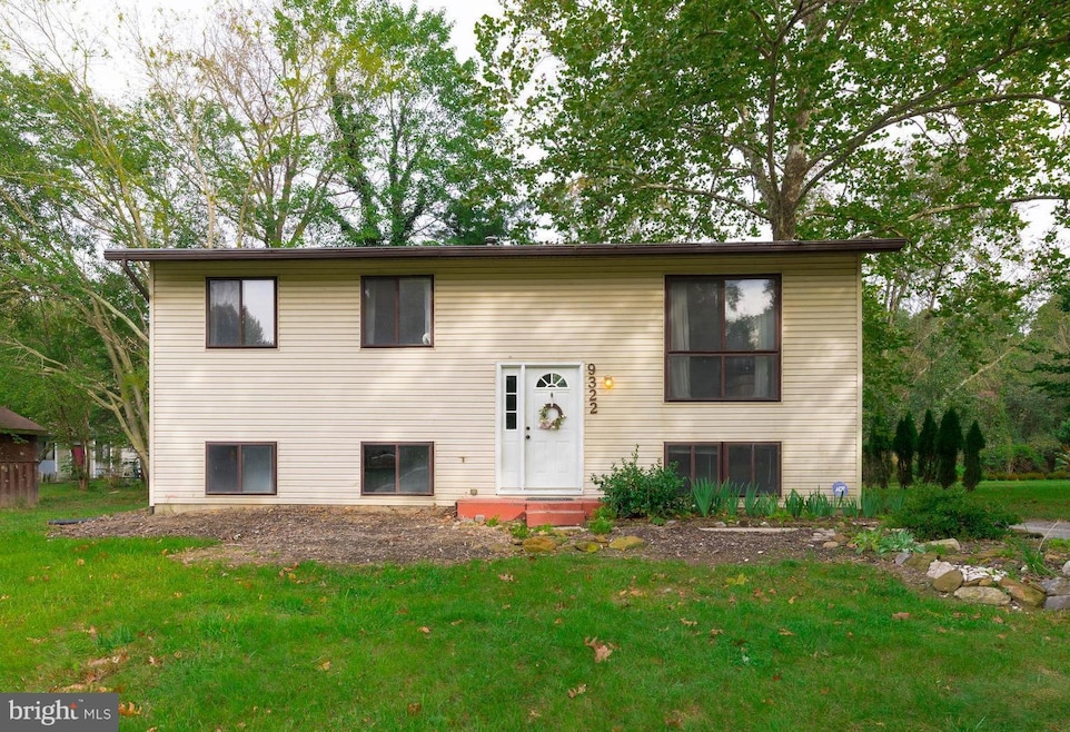 9322 Farewell Rd, Columbia, MD 21045 - photo 1