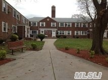 254- 11 73rd Rd unit 2nd Fl, Glen Oaks, NY 11004 - photo 1