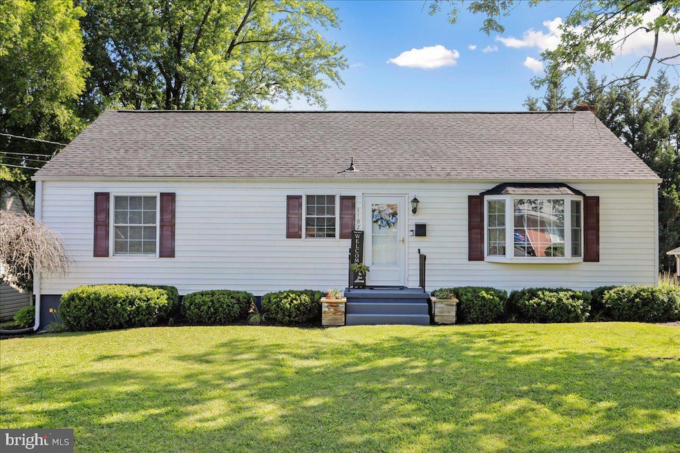 For Sale $329,900 • Co-Listing Agent