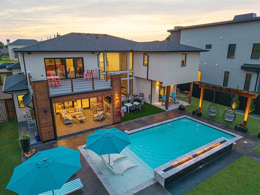 For Sale $1,915,000 • Co-Listing Agent