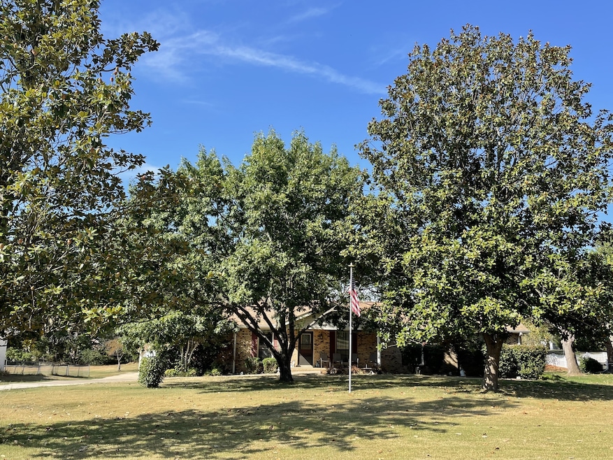 Under Contract $375,900