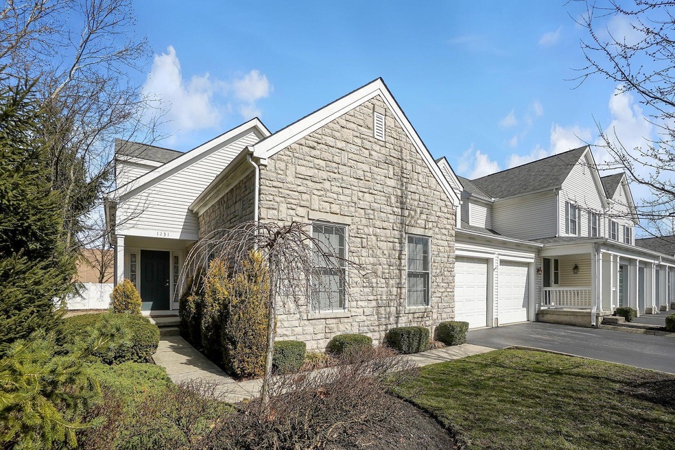 5-web-or-mls-1231-shagbark-rd