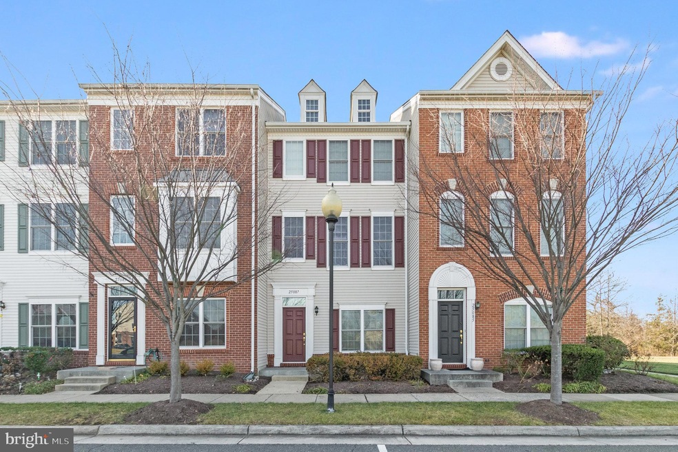 25087 Francisco Terrace, Chantilly, VA 20152 - photo 1